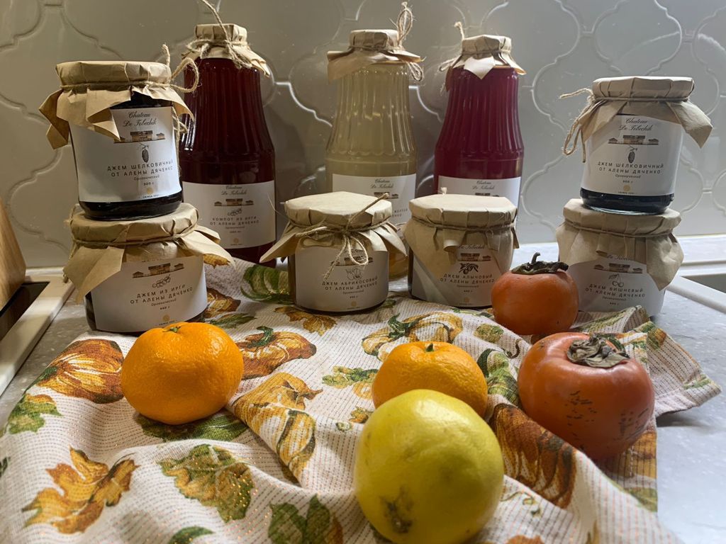 Chateau de Tobechik предлагает новогоднее меню с вином из органического винограда