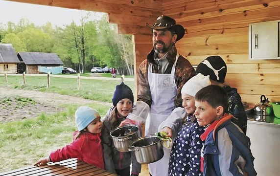 Принципами ведения фермерского хозяйства делится первый белорусский органик на Витебщине